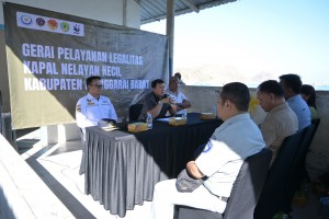 Gerai Pelayanan Legalitas Kapal Nelayan Kecil di Labuan Bajo, Kabupaten Manggarai Barat